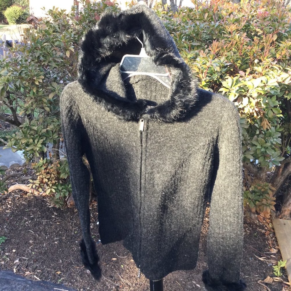 Sutton Studio 100% Wool Faux Fur Ring Hoodie Cardigan